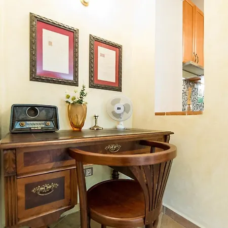 U Zvonu Apartment *