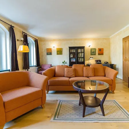 U Zvonu Apartment